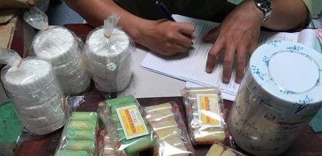 Chế biến bánh in bán Tết bằng hóa chất chợ Kim Biên